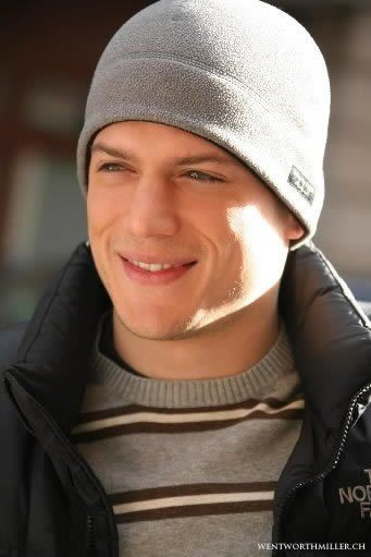 500full-wentworth-miller.jpg 500full-wentworth-miller.jpg