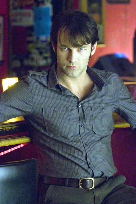 63967_trueblood_s1_035_122_22lo.jpg