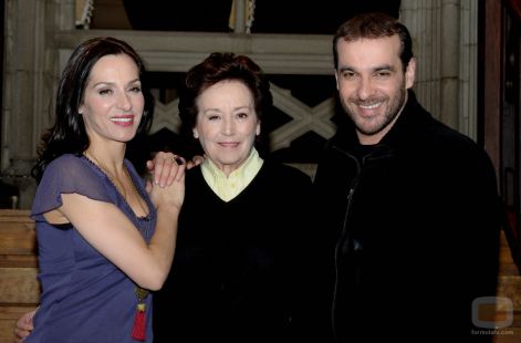 8444_natalia-millan-amparo-baro-y-luis-merlo.jpg