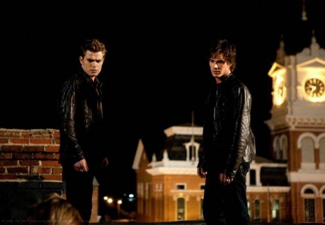 the_vampire_diaries_s01e02_night_of_the_comet-6.jpg